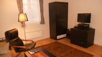 1 Schlafzimmer, Bügeleisen/Bügelbrett, kostenloses WLAN, Bettwäsche