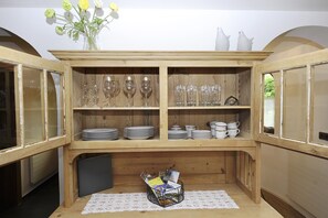 Interior - Comfortable vacation apartment with a wonderful view, simply to feel good (Silbertal)