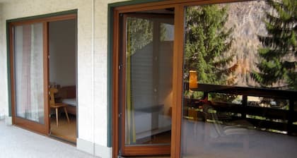 Heiligenblut - Apartment for 4 people with a balcony for self-catering