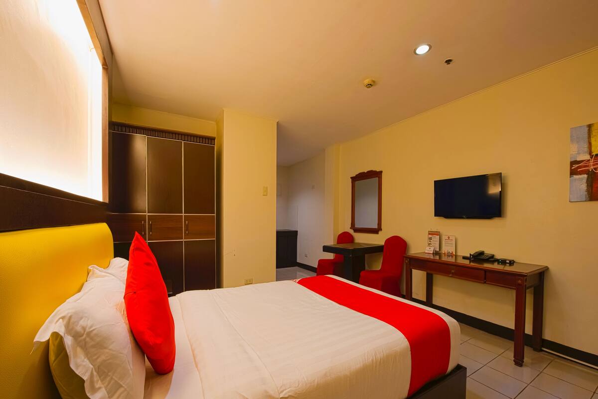 Standard Double Room, 1 Double Bed, Non Smoking, City View