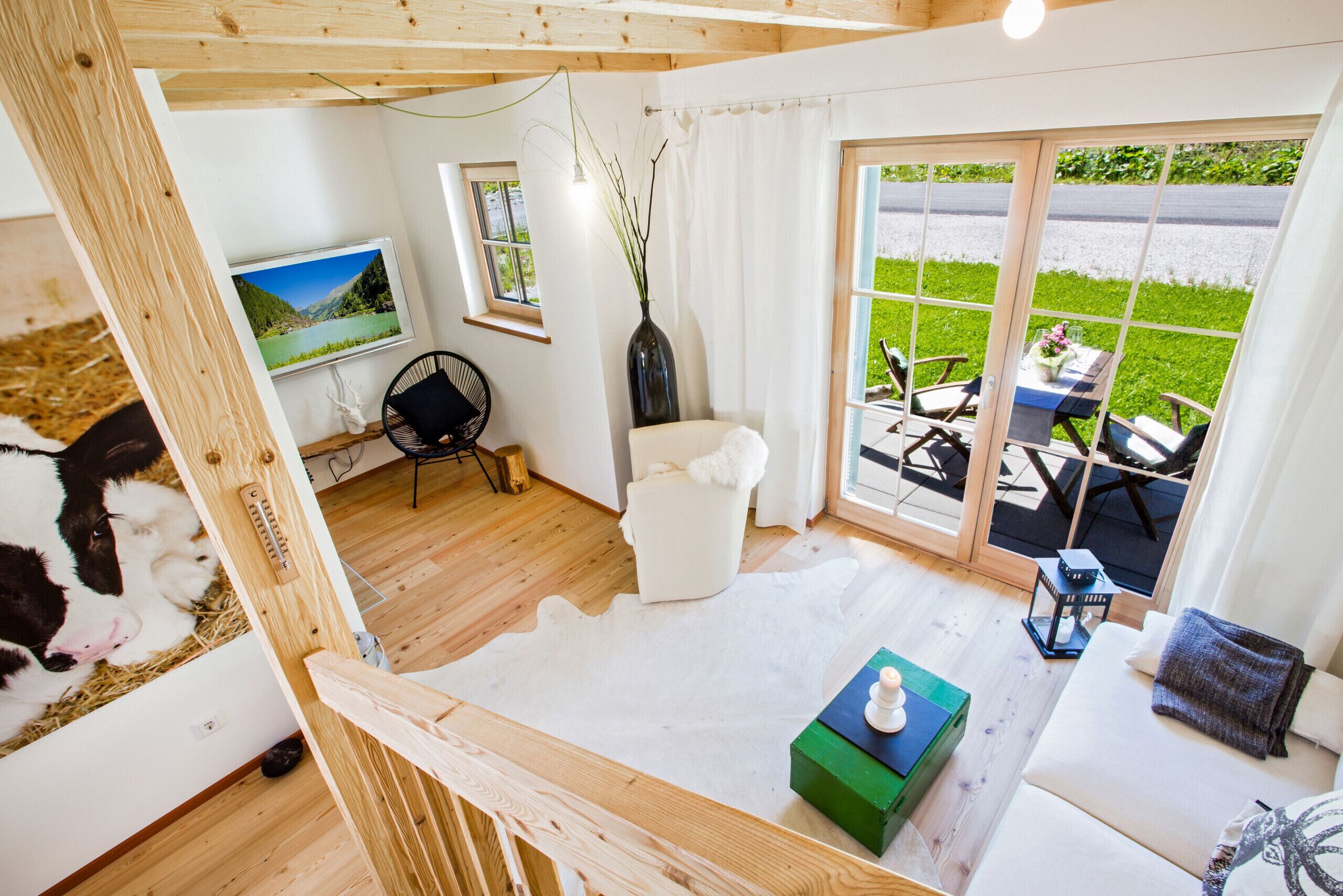 Televisie en een open haard