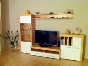 Imagen sin descripción, 3 de 16, botón