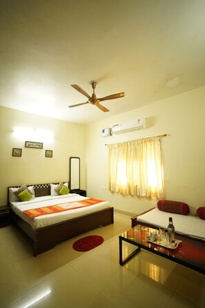 Family Room, Private Bathroom - krtatithya (Bhubaneshwar)