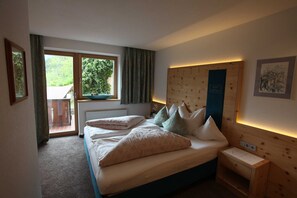 2 chambres, coffres-forts dans les chambres, lit parapluie, Wi-Fi