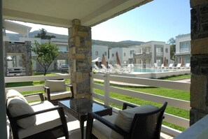 Terrace/patio - Torba Residence 2 Bedroom (Bodrum)