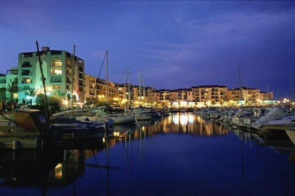 Marina
