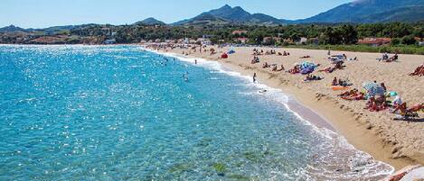 Beach nearby, sun loungers