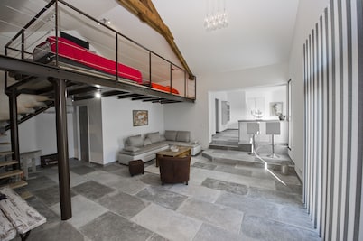 My Life Here, luxury and comfort, heated pool