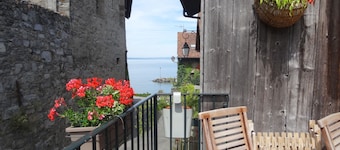 appartement 2/4 personnes tout confort, équipé,au bord du Lac Léman,dans Yvoire.