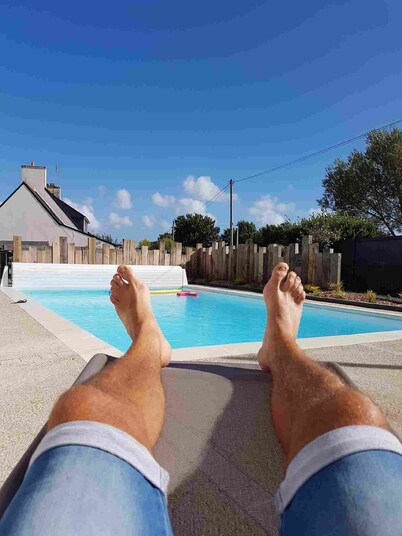 Large spacious contemporary house on the Atlantic with swimming pool