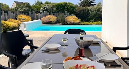 Grande maison spacieuse, contemporaine au bord de l'atlantique avec piscine