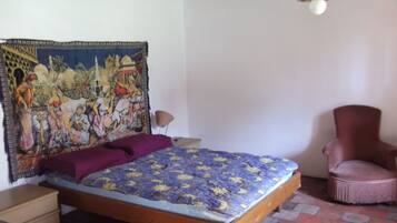 5 chambres, fer et planche Ă repasser, Wi-Fi, draps fournis