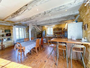 Dining - Le Bonheur dans notre pré - Castelnaud, charming gite in an old farm (Sainte-Mondane)