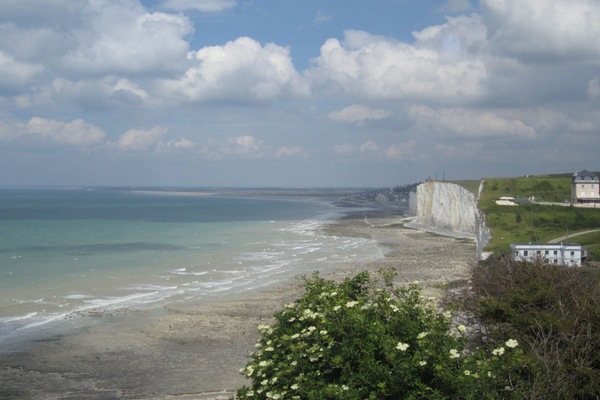 Plage à proximité, chaises longues