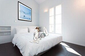 2 slaapkamers, een strijkplank/strijkijzer, reisbedje, wifi