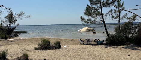 Beach nearby, sun-loungers
