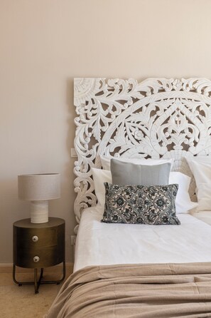6 Schlafzimmer, Bügeleisen/Bügelbrett, Internetzugang, Bettwäsche