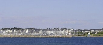 COMFORTABLE APPT 2 PIECES - ARZON- 100m from the beach