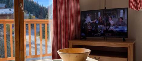 TV