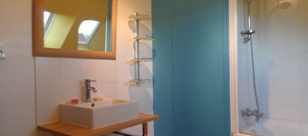 Fisherman house fully restored to 1. 200 m from the beach of Mousterlin