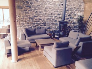 Property grounds - Charming house, quiet and bright in the heart of Trébeurden (4 bedrooms) (Trébeurden)