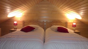 6 Schlafzimmer, Bügeleisen/Bügelbrett, Reisekinderbett, kostenloses WLAN