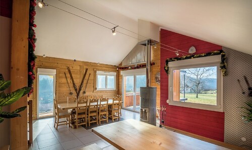 Luxury chalet 15 people