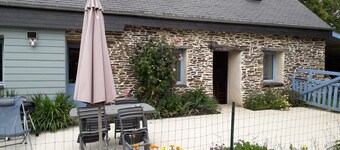 A country cottage "Ti Gwen"
