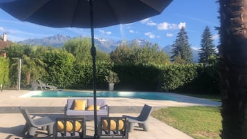Piscine extérieure