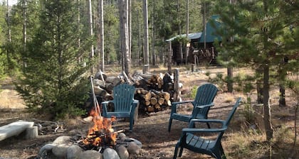 Log Cabin de charme situé sur la riviÚre Salmon prÚs de Stanley