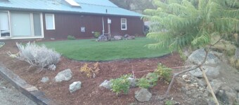 Seasonal "Creekside Cabin" 6 mi N fra OSU, County Godkendt juridisk :-)