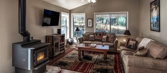 Relaxation Station on täydellinen kotipaikka Ruidoso-lomasi aikana.