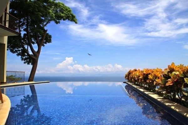 Infinity Edge Pool