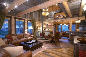 Interior - Coal Creek Cabin (Crested Butte)