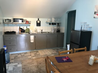Entire 4 bedroom Loft, Best Value ~ 5 beds, 3 bathroom! Explore Long Island, BS