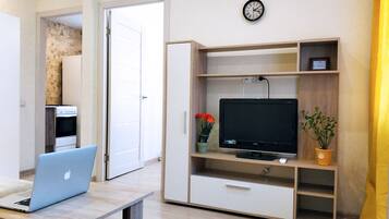 1 Schlafzimmer, hochwertige Bettwaren, individuell dekoriert