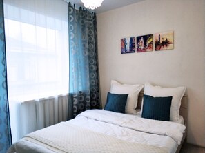 City Apartment, 1 Double Bed with Sofa bed, Non Smoking - Apartment Volodarskogo 55 (Yaroslavl)
