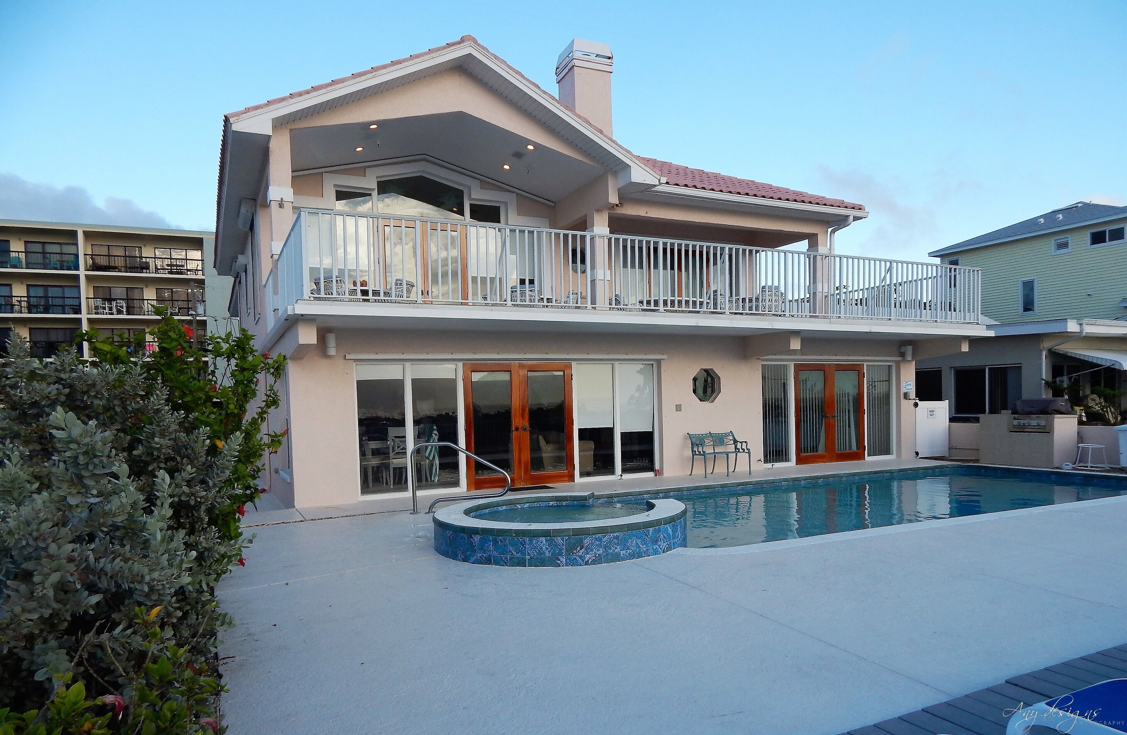 Gulf Beach House Getaway for large families