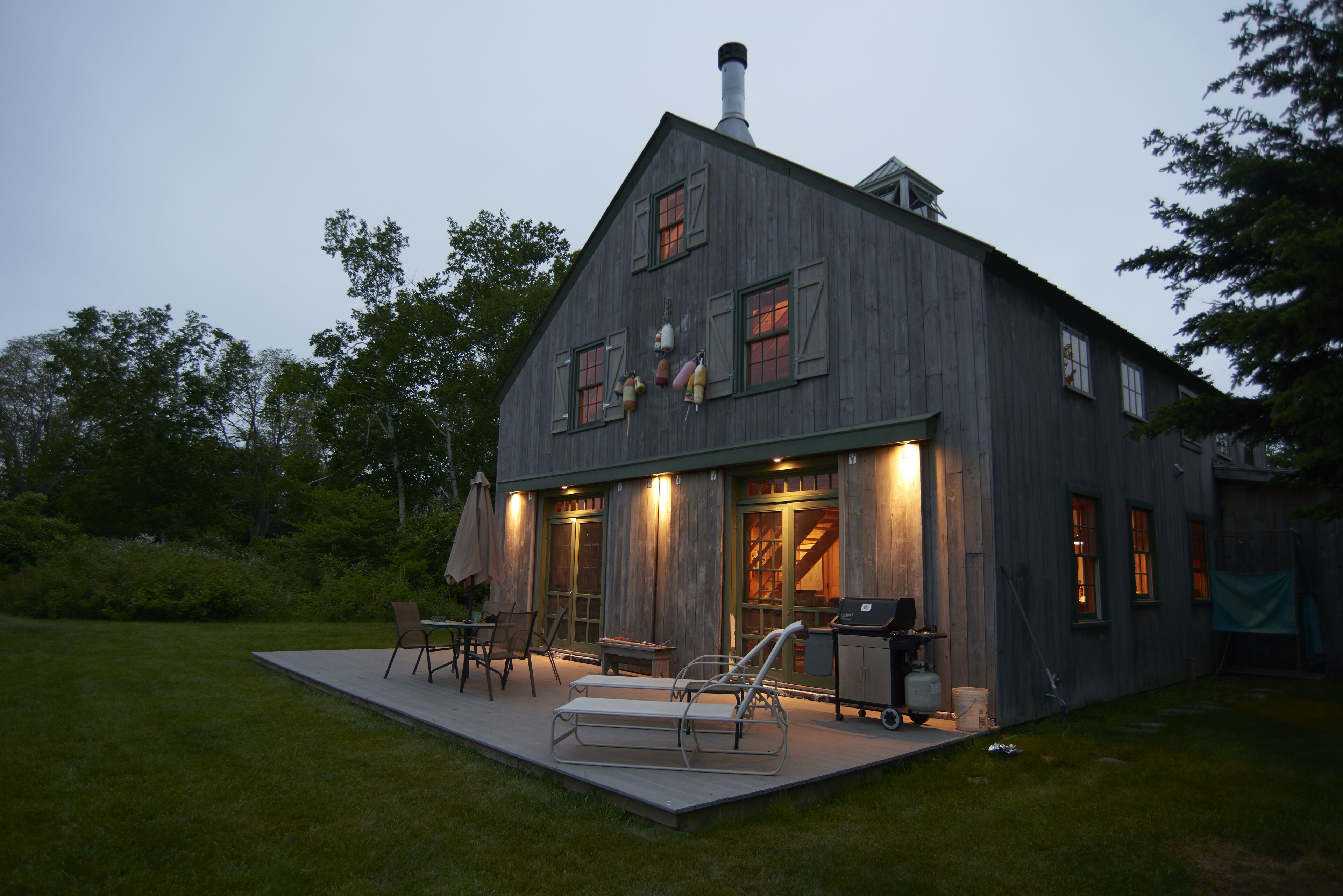 Barn in the Evening