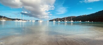 Pelican Way Villas, avskilda vattnet Estate med hisnande Island vyer.