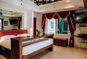 4-Bedroom Villa | 4 bedrooms, free WiFi, bed sheets