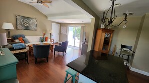 Älytelevisio, DVD-soitin, stereot