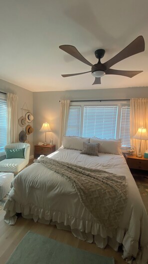 3 Schlafzimmer, Schreibtisch, Bügeleisen/Bügelbrett, kostenloses WLAN