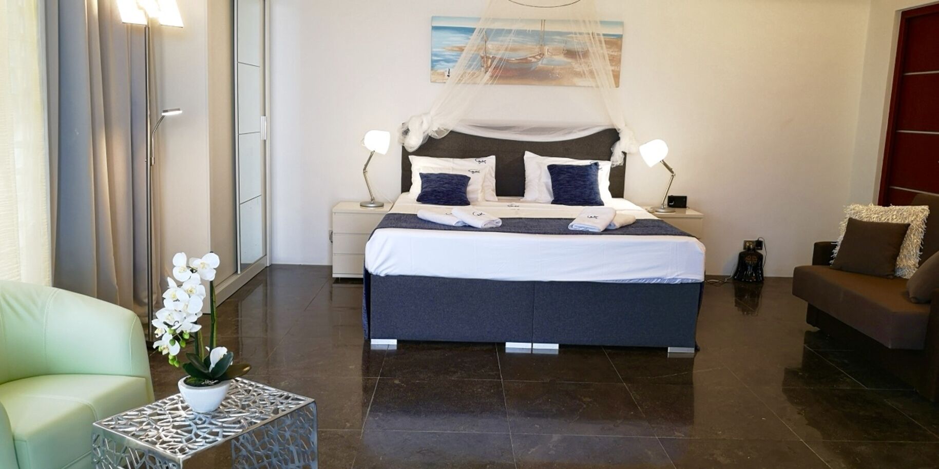 3 slaapkamers, een bureau, een strijkplank/strijkijzer, gratis wifi