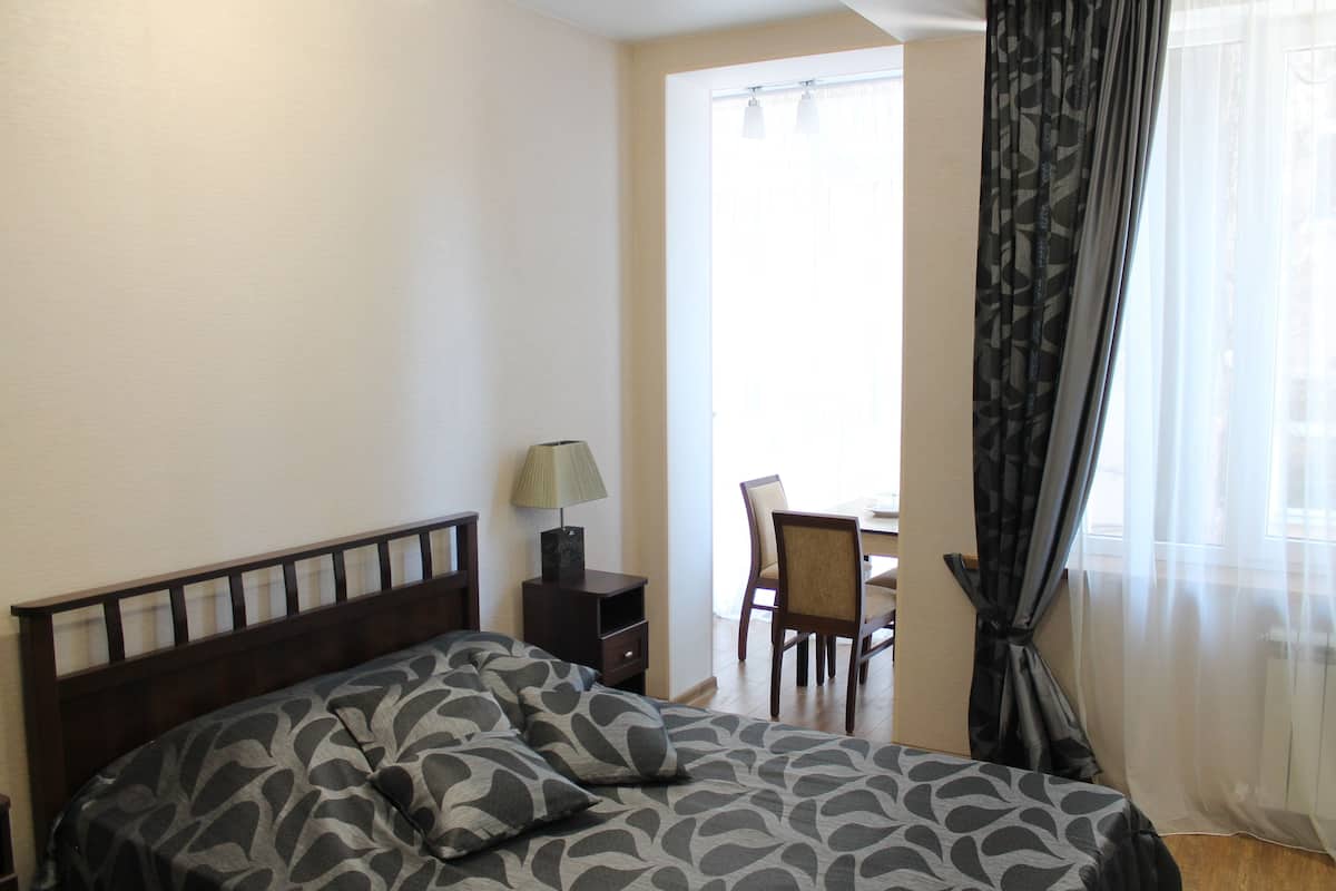 Chambre Triple Standard | Fer et planche à repasser, Wi-Fi gratuit, draps fournis