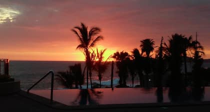 Stunning ocean and one of Mazatlans top tourist attraction cliff divers views.
