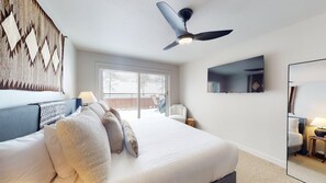 1 habitación, tabla de planchar con plancha, wifi gratis y ropa de cama 