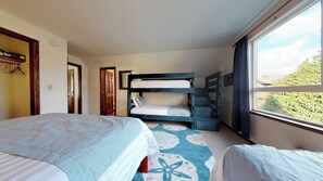 3 chambres, fer et planche à repasser, Wi-Fi gratuit, draps fournis