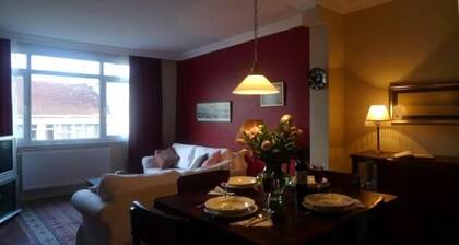 3 Double Bedroom, Right Next to Blue Mosque, on Akbiyik Street