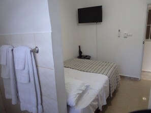 1 chambre, Wi-Fi gratuit, draps fournis
